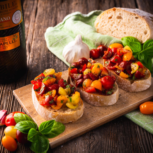 Bruschetta mit selbstgemachtem Ciabatta