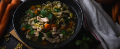 Oma's Hühnersuppe